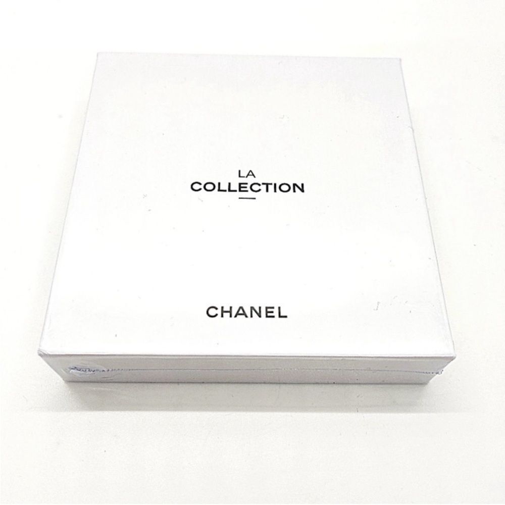 CHANEL Gift PadLock Lock & Key Set - Picture 4 of 9